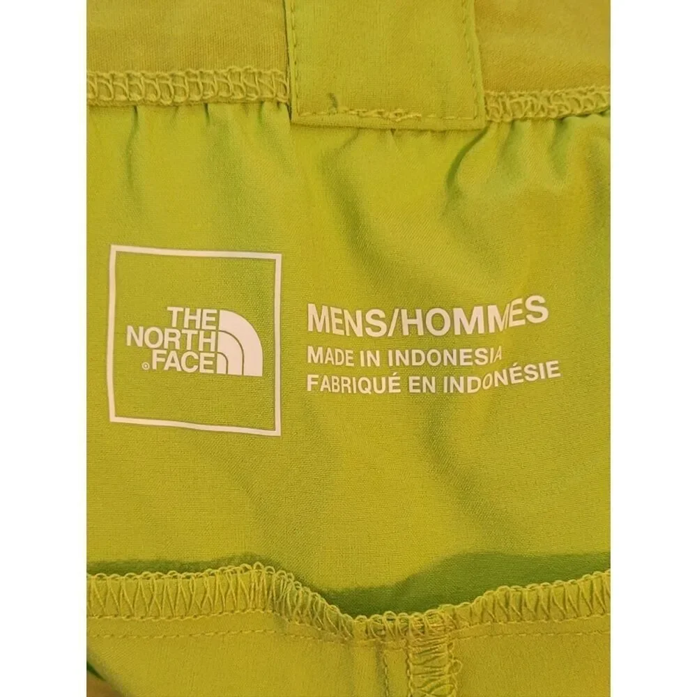 The North Face Men's Skyview Shorts Meadow Grass Size XL NWT
